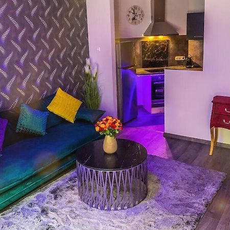 H & A Suite Gozsdu - The 1001 Nights Suite Budapest Eksteriør billede
